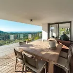 La Croix Du Sud